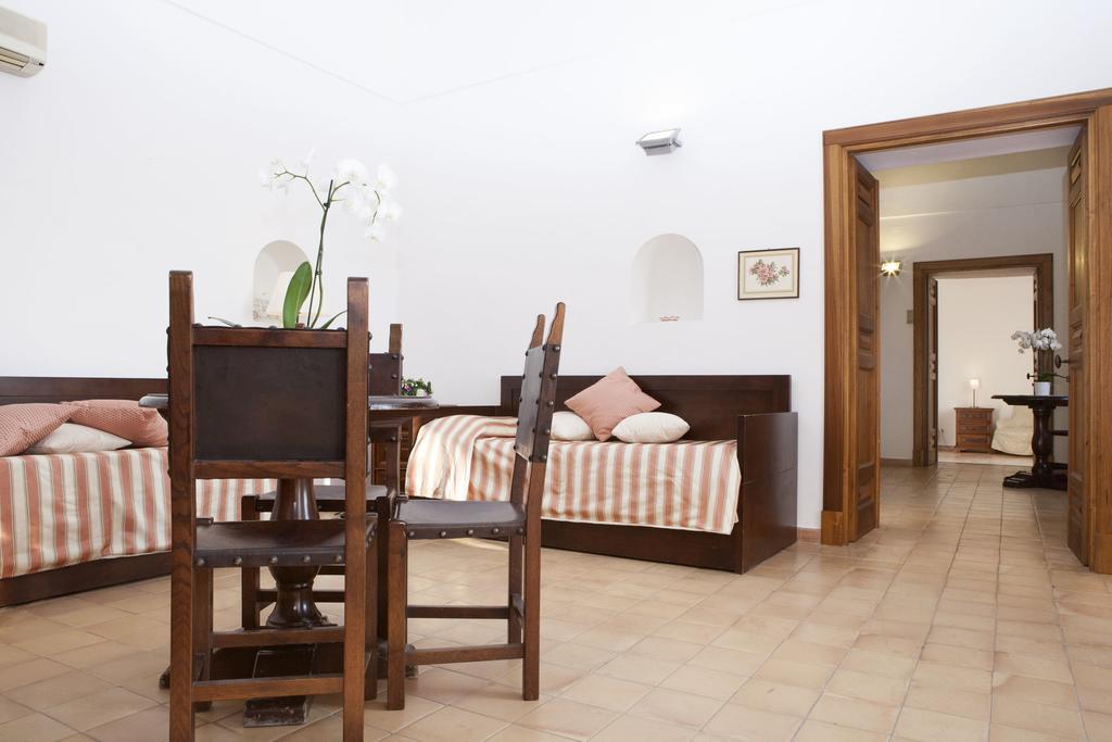 Villa Della Porta - Dimora Storica Вико Екуензе Стая снимка