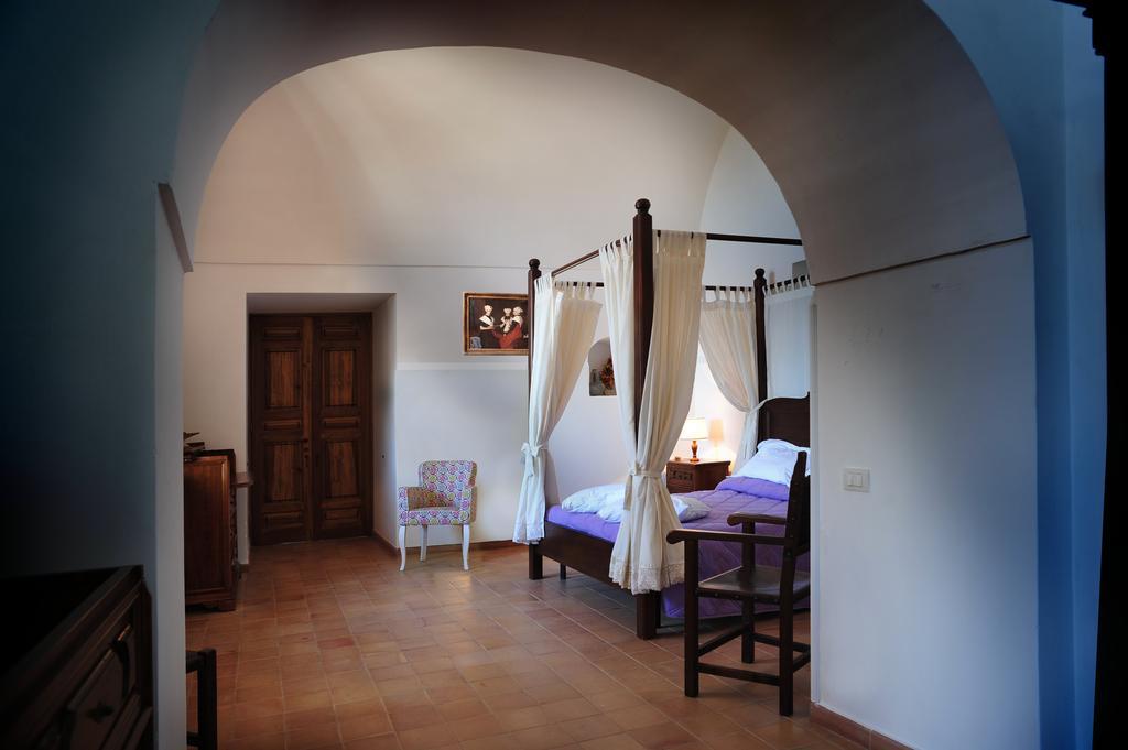 Villa Della Porta - Dimora Storica Вико Екуензе Екстериор снимка